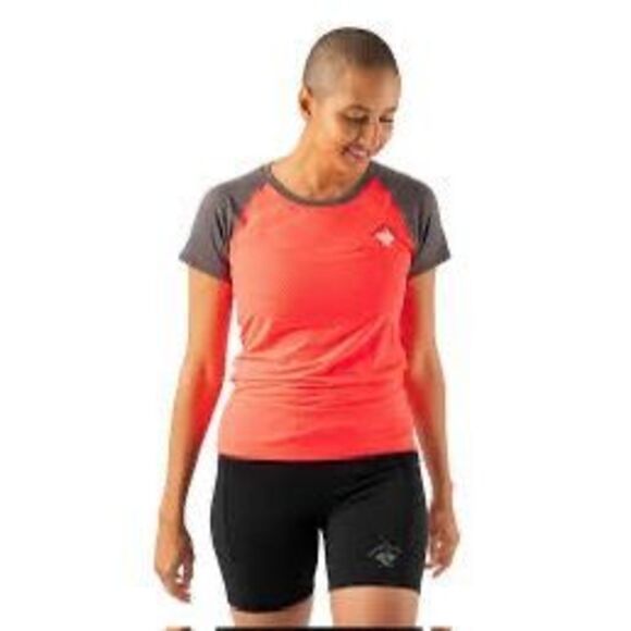 RABBIT Women’s Fiery Coral & Gray Raglan Short Sleeve EZ Tee Perf Top Size Small - Picture 1 of 9